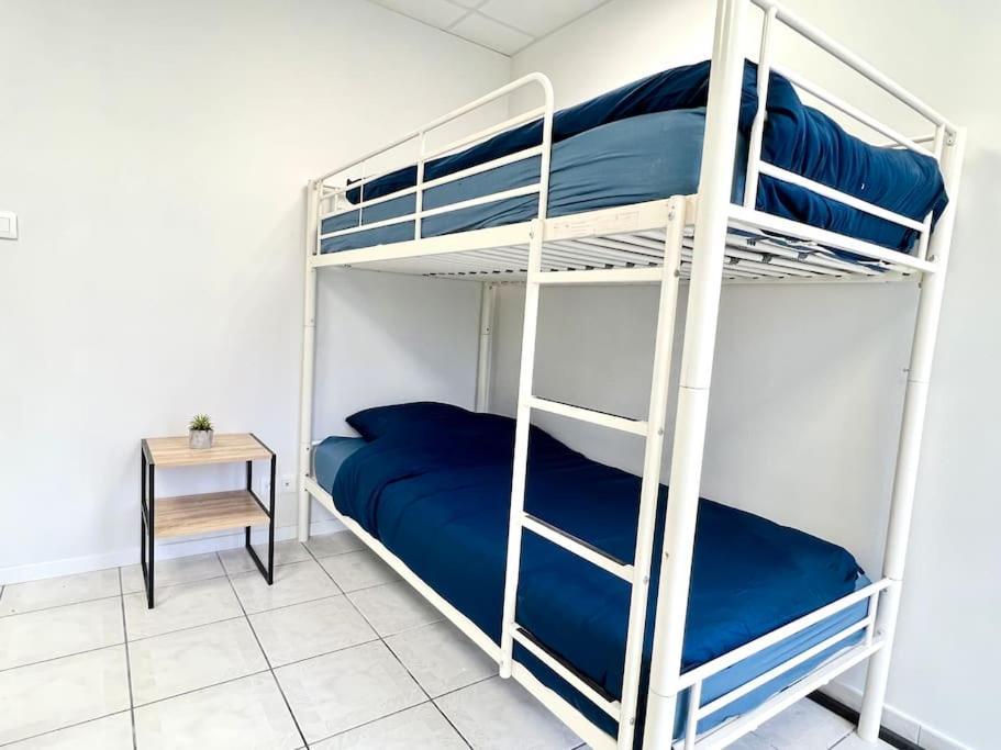 Le Grand Penon ~ Logement Spacieux A 6 Min Du Parc Saint-Georges-les-Baillargeaux Bagian luar foto