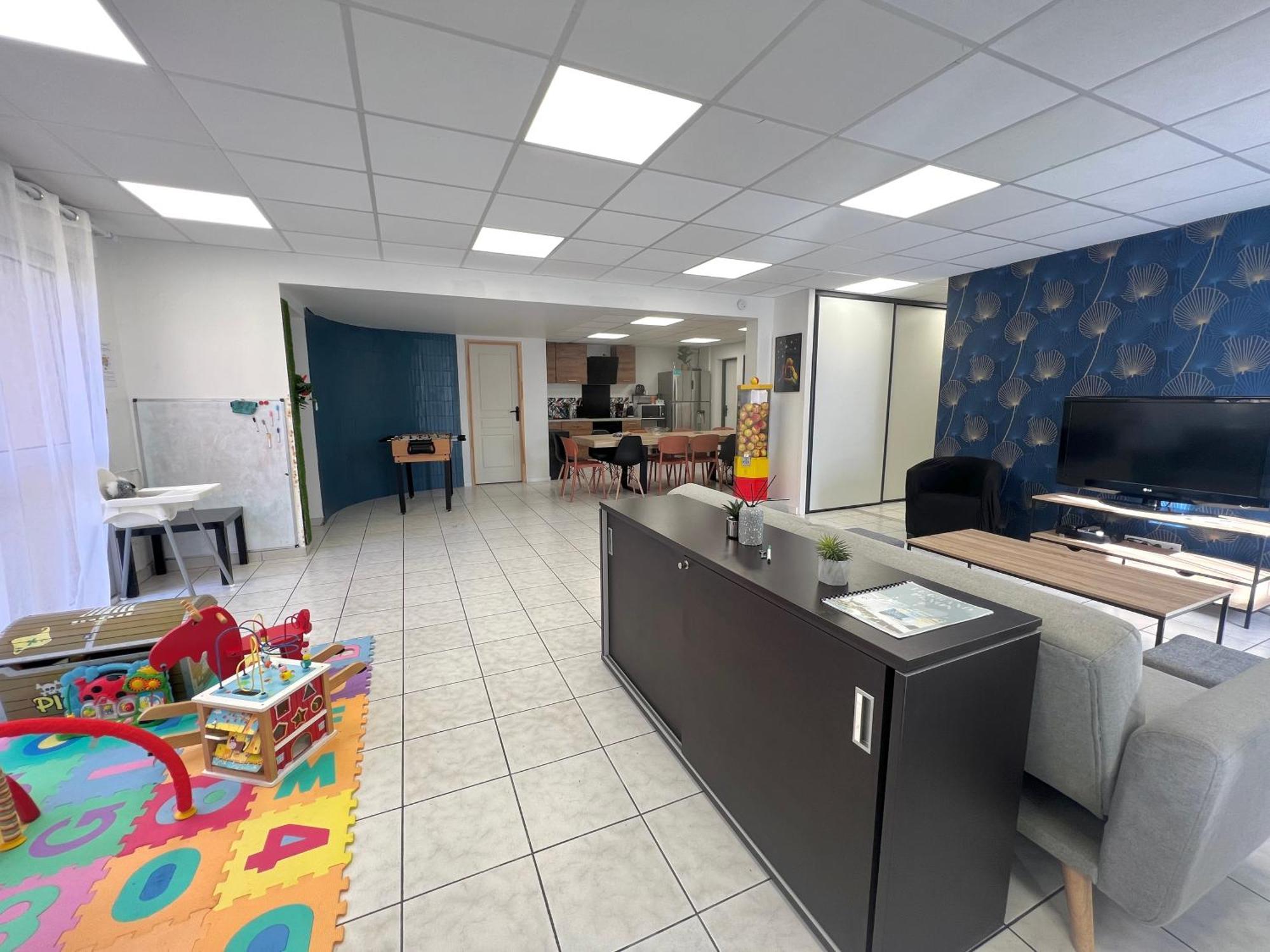 Le Grand Penon ~ Logement Spacieux A 6 Min Du Parc Saint-Georges-les-Baillargeaux Bagian luar foto